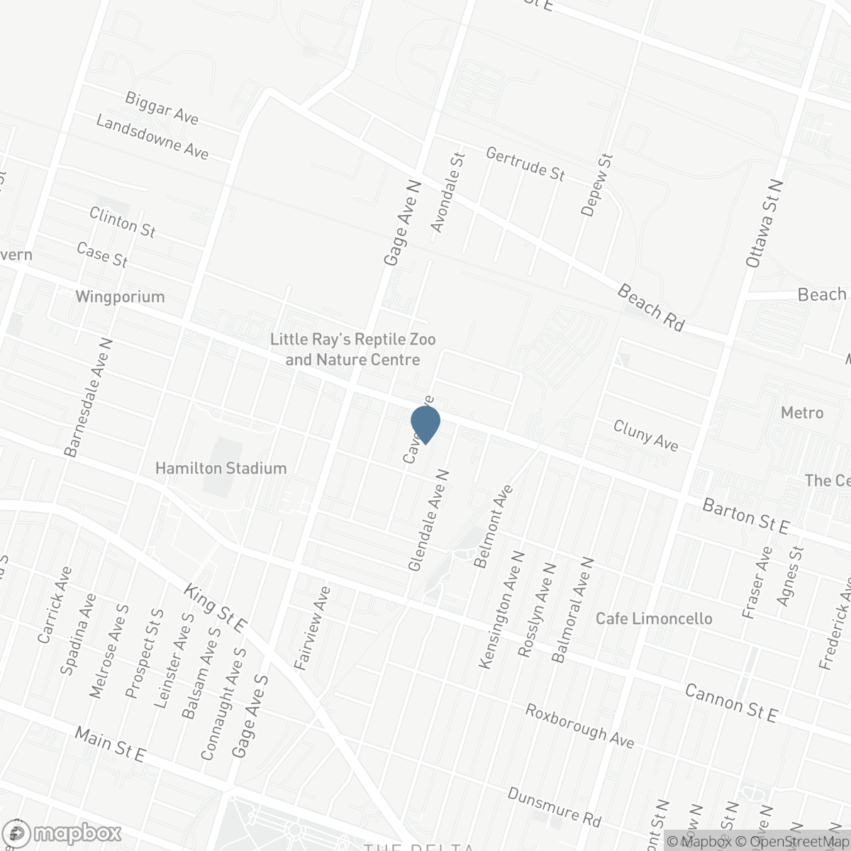 182 CAVELL AVENUE, Hamilton, Ontario L8L 7E8